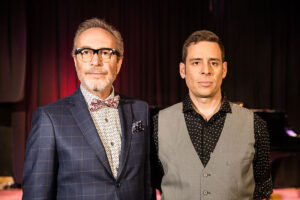 Κριτική Παράστασης: “Κάθε Τρίτη με τον Μόρι” σε σκηνοθεσία Νικορέστη Χανιωτάκη